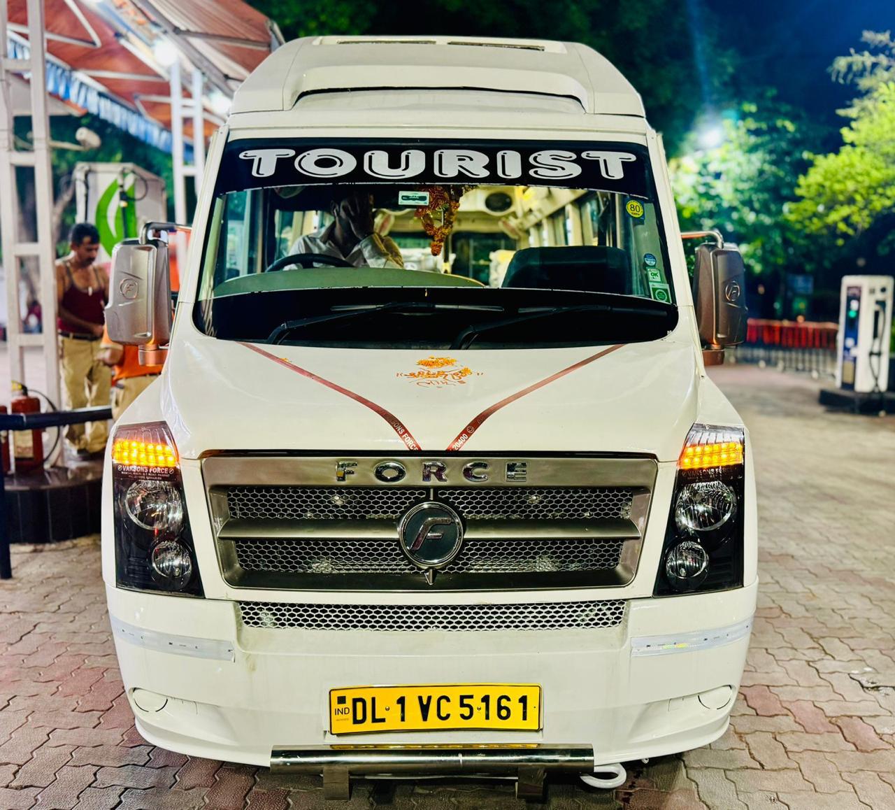 Tempo Traveller 21 Seater